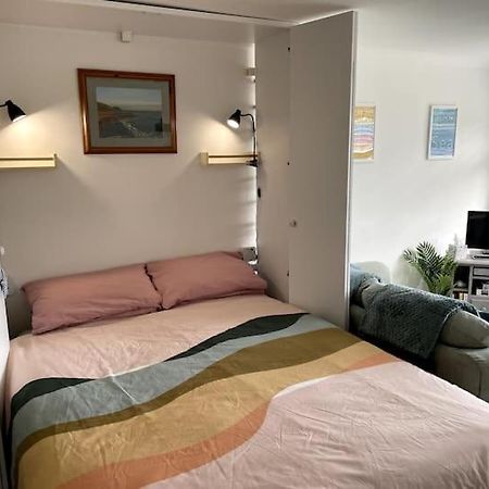 Self-Catering Studio In Beautiful צ'רמות' מראה חיצוני תמונה